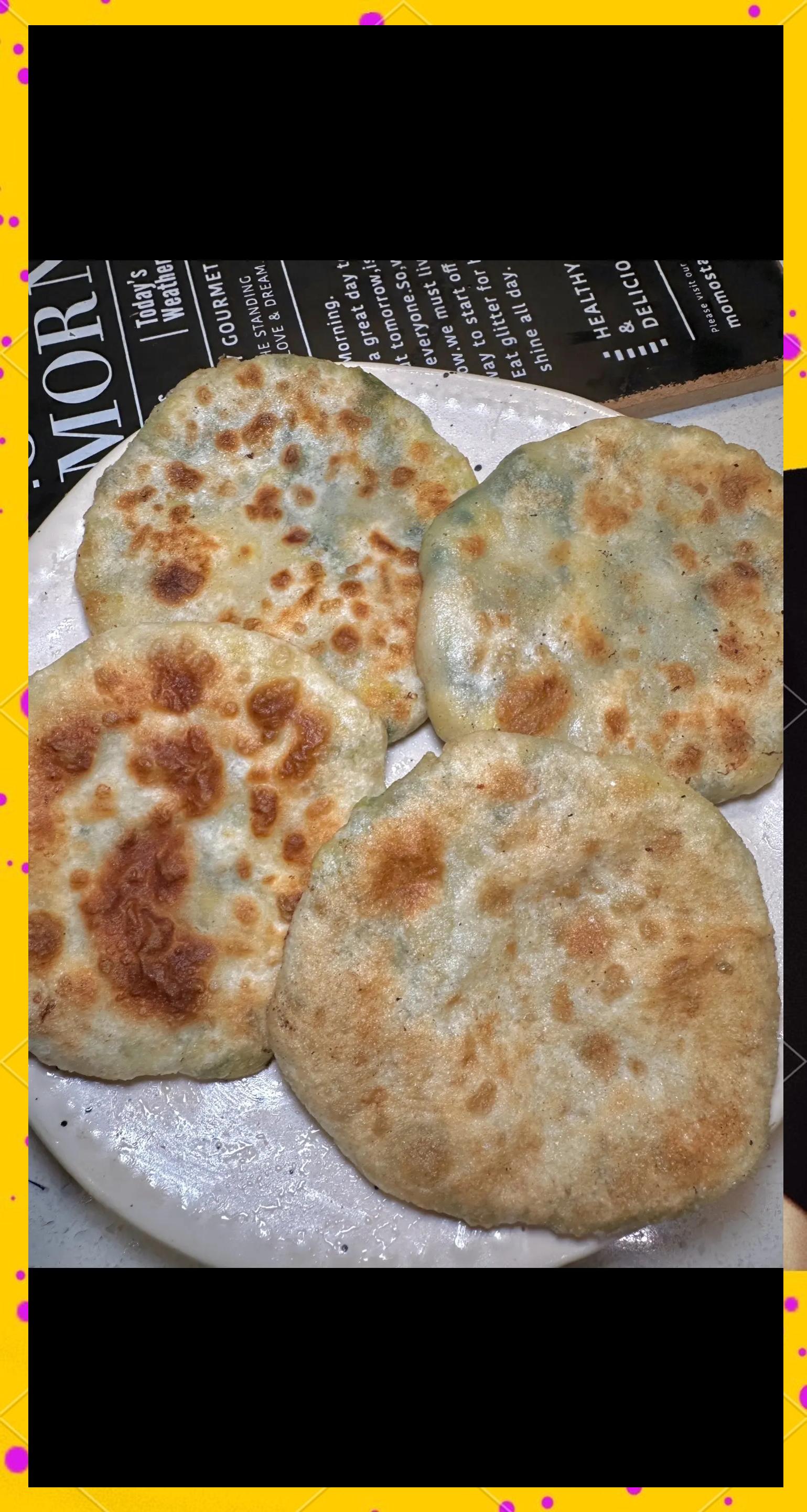 面粉韭菜煎饼的做法