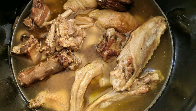 炖鸭汤怎么做好吃没腥味